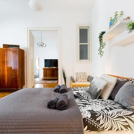 Alexa Apartment *